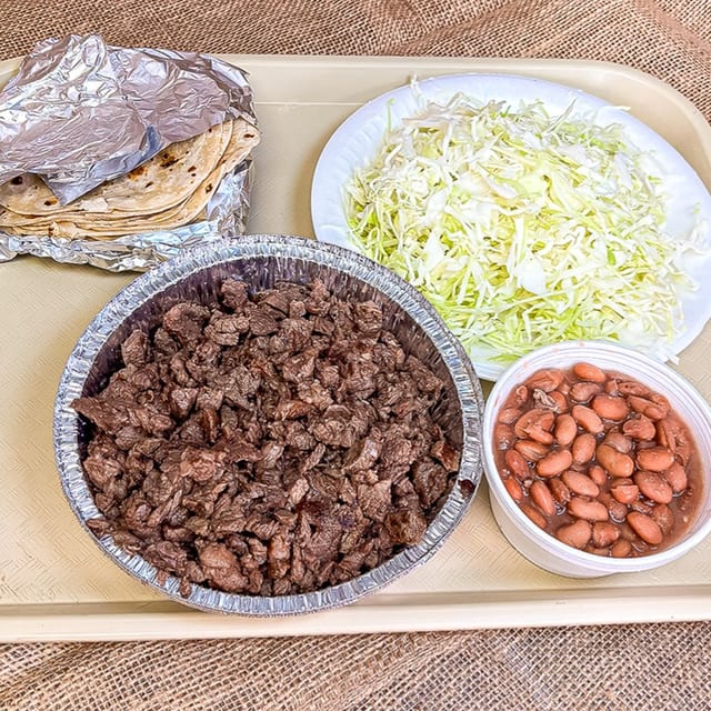 1 lb Carne.