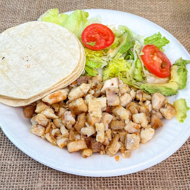 Plato Canelo.